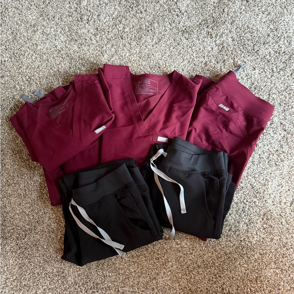 Figs Burgundy set Never been worn